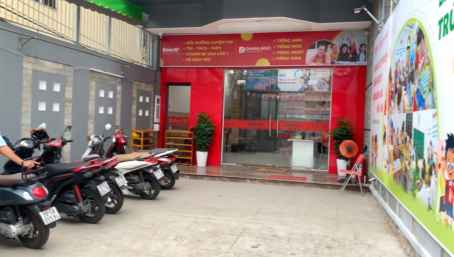 tieng anh tre em quan 7